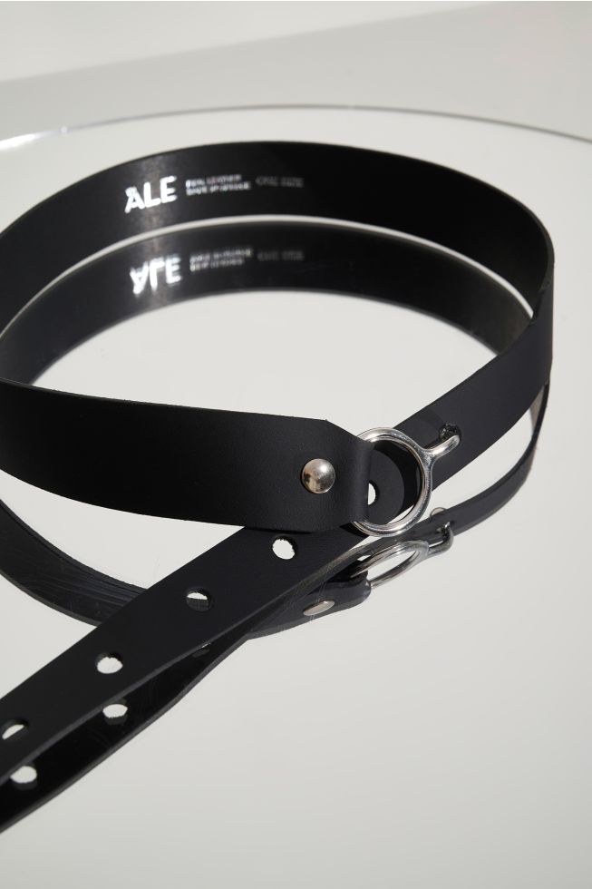 Metal on sale clasp belt