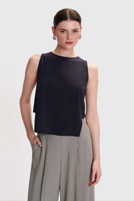 Asymmetrical sleeveless top - Almost black